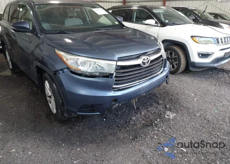 2015 Toyota Highlander Le V6 z USA, uszkodzony, nr VIN 5TDBKRFHXFS161689